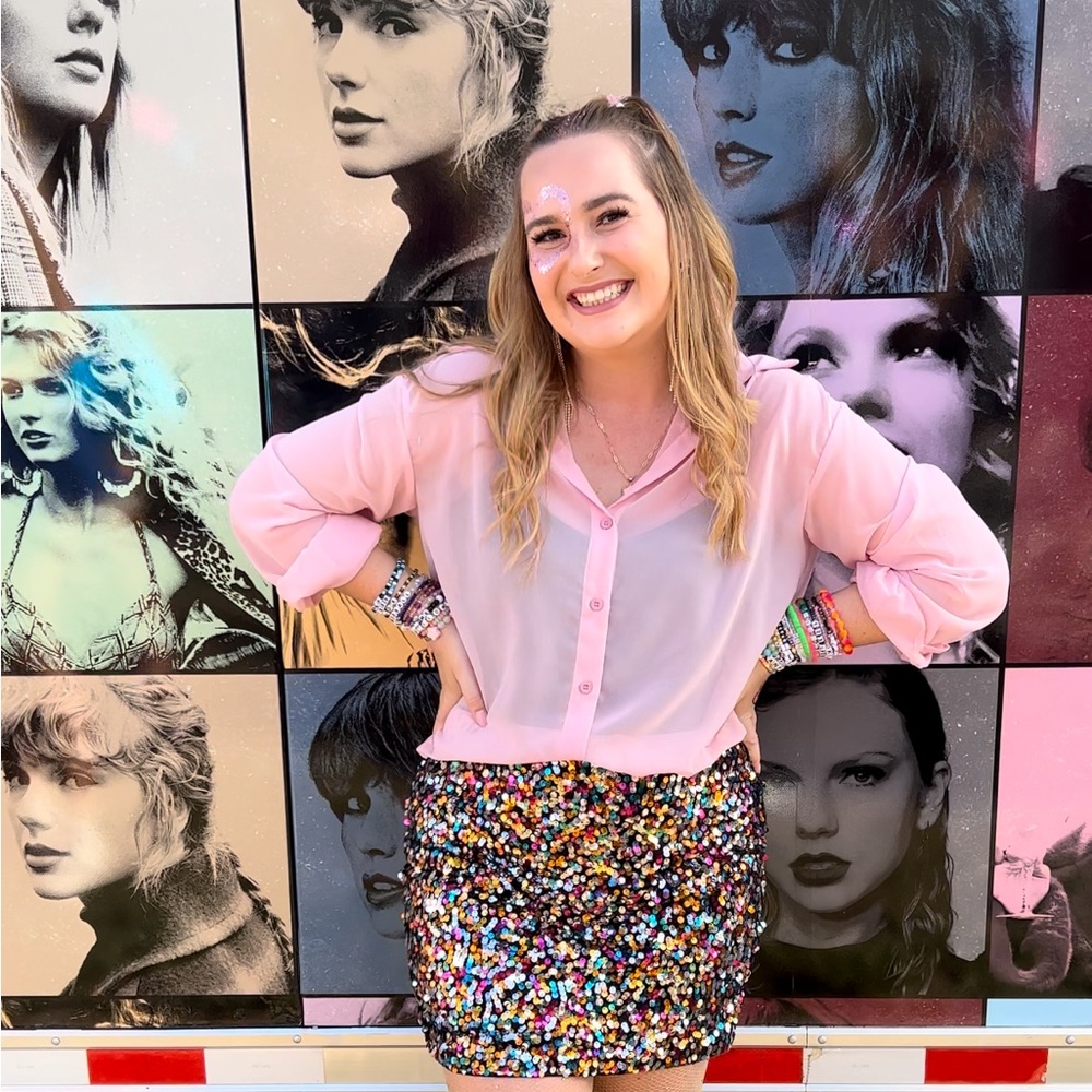 Meet your Posher, Alexis